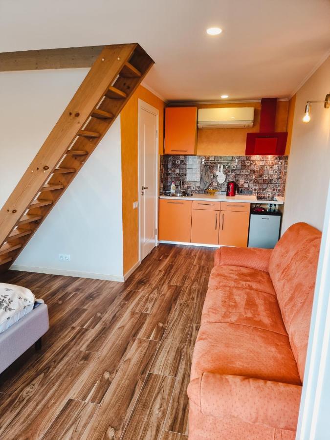 Viesu Nams Kapsargi Hotel Ventspils Bagian luar foto