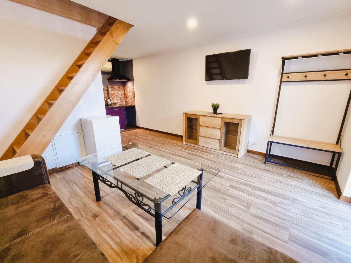 Viesu Nams Kapsargi Hotel Ventspils Bagian luar foto