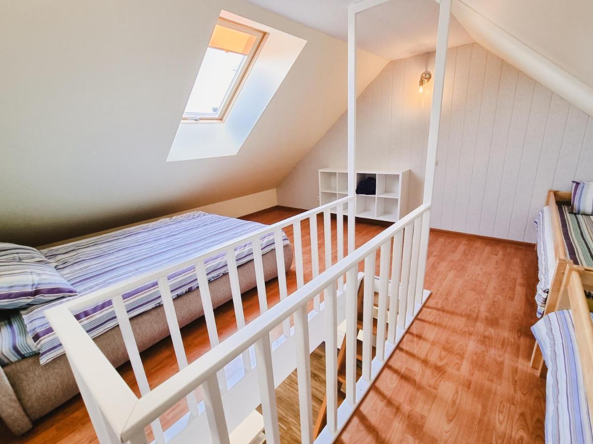 Viesu Nams Kapsargi Hotel Ventspils Bagian luar foto