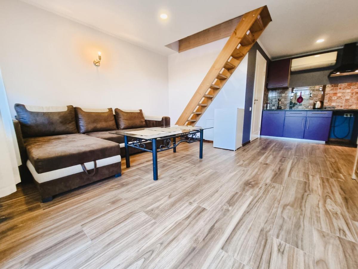 Viesu Nams Kapsargi Hotel Ventspils Bagian luar foto