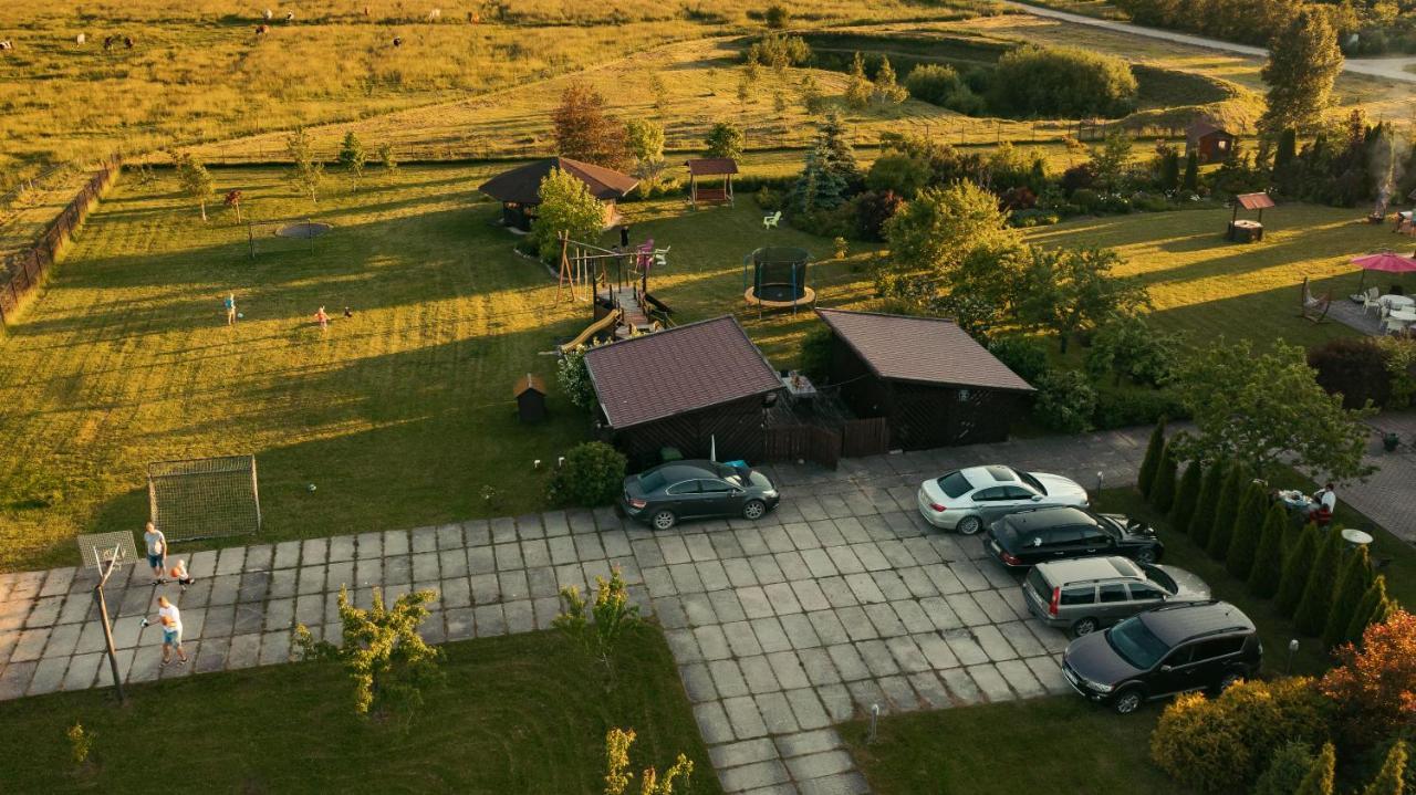 Viesu Nams Kapsargi Hotel Ventspils Bagian luar foto